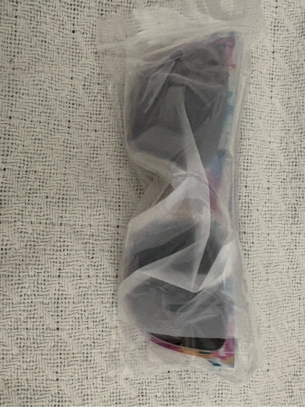 lug Coupe Heart Ikat pattern Sunglasses NWT - Picture 7 of 11